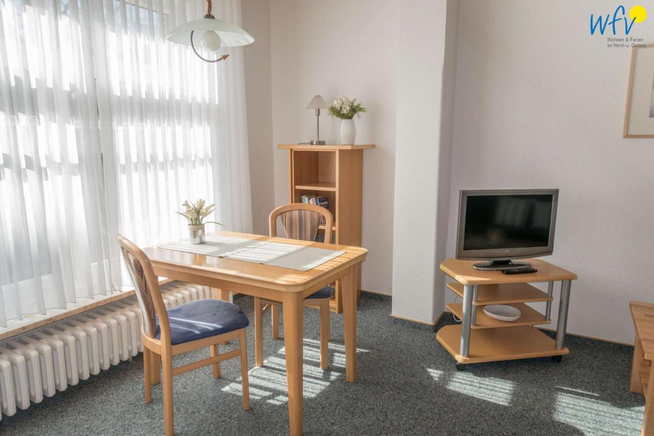 בורקום Stine'S Hus Ferienwohnung 1 מראה חיצוני תמונה